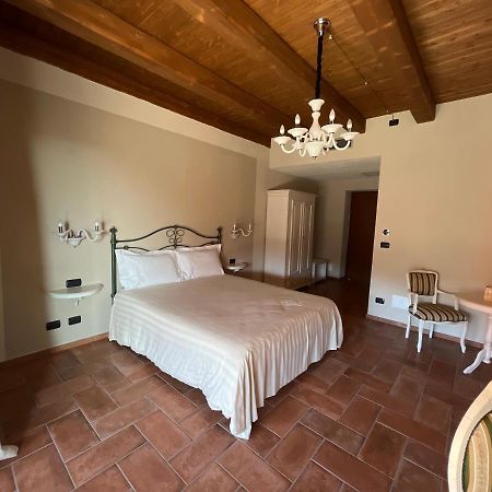 Agriturismo Il Torriglione Ла Морра Экстерьер фото